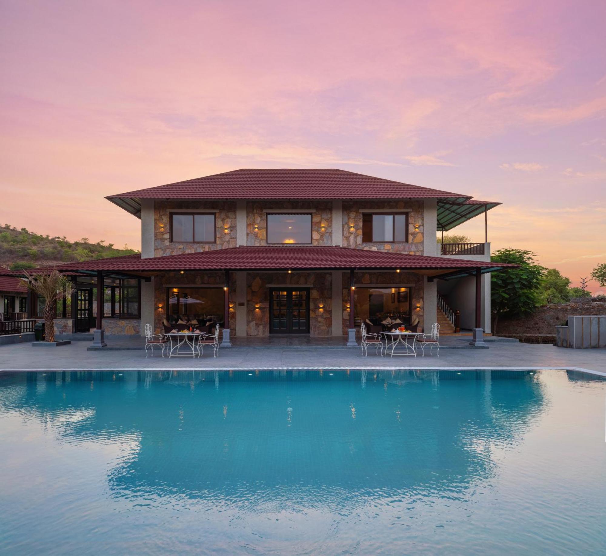 Sarasiruham Resort - Private Pool Villa In 烏代浦 外观 照片