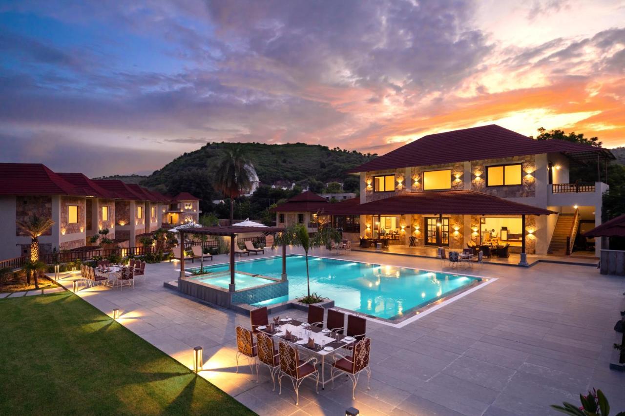 Sarasiruham Resort - Private Pool Villa In 烏代浦 外观 照片