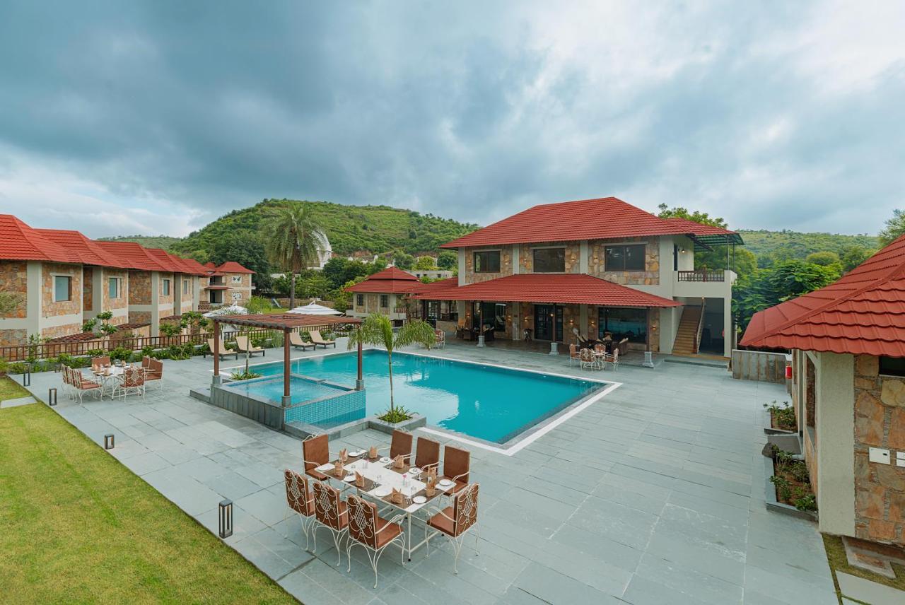 Sarasiruham Resort - Private Pool Villa In 烏代浦 外观 照片
