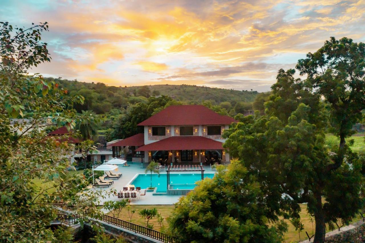 Sarasiruham Resort - Private Pool Villa In 烏代浦 外观 照片